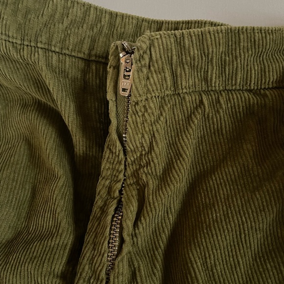 BDG Corduroy Green skirt - Picture 4 of 4